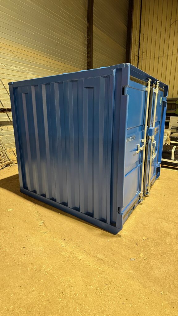 Container 6 pieds bleu pour stockage industriel Gibeaux SAS Marne vue d'angle