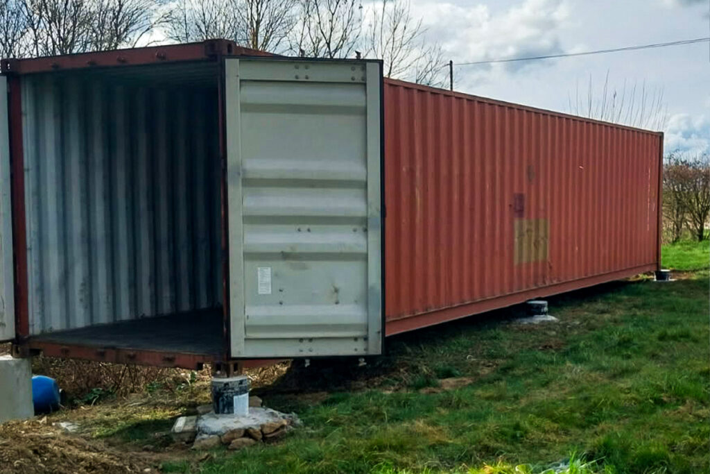 Container 40 pieds ouvert intérieur vide stockage matériel jardin Corsaint Côte-d'Or 28 m² utiles In'Box Container