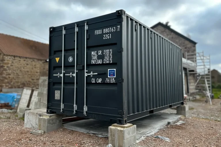 Container stockage 20 pieds noir premier voyage HEINEN SRL Namur vue de face